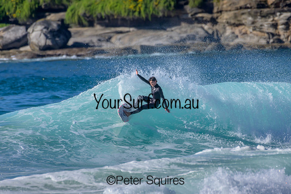 Whale_Beach_230410_085745_00195
