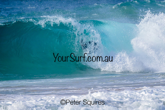 Whale_Beach_230425_085619_00691
