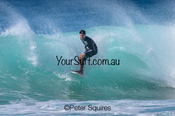 Whale_Beach_230410_093825_00998