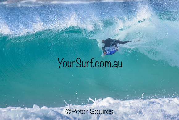 Whale_Beach_230410_084203_00032