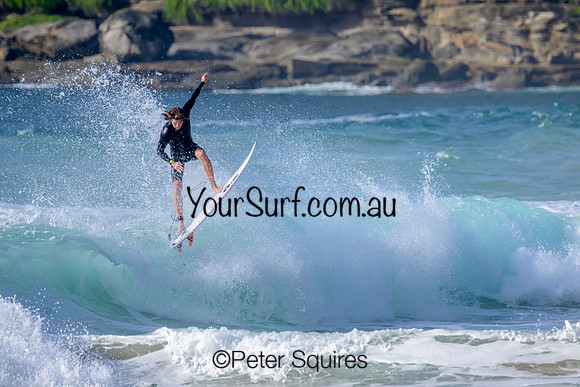 Whale_Beach_230425_085529_00629