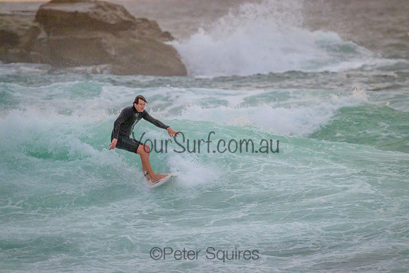 Whale_Beach_220430_070316_0002
