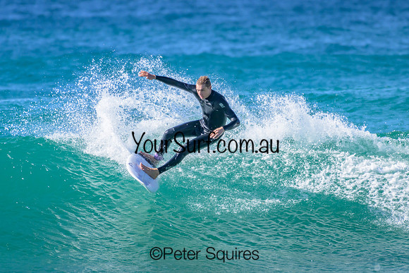 Whale_Beach_230410_093609_00918