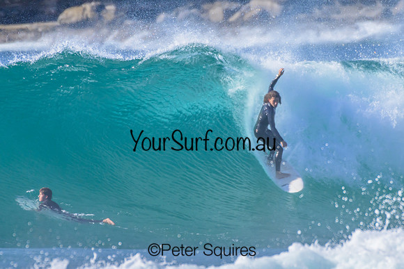 Whale_Beach_230410_085703_00187