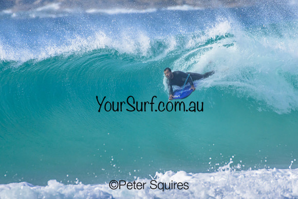 Whale_Beach_230410_084203_00031