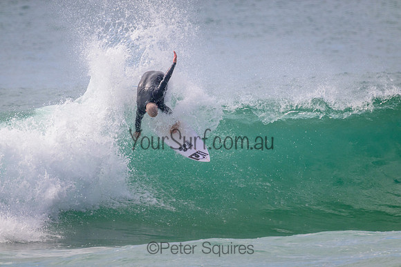 Whale_Beach_220910_095718_0145