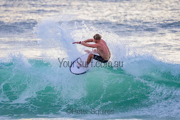 Whale_Beach_220427_072505_0040