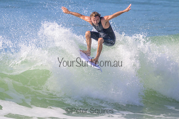 Whale_Beach_220405_091804_0006