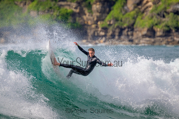 Whale_Beach_220910_090153_0012