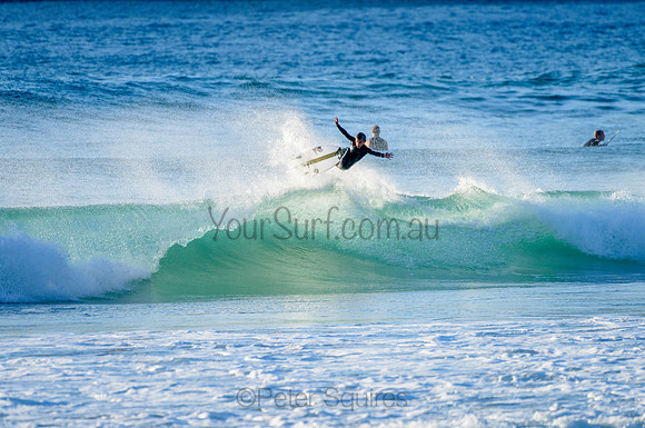 Whale Beach_210305_073947_0023