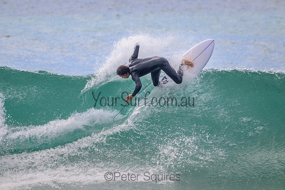 Whale_Beach_220910_092726_0061