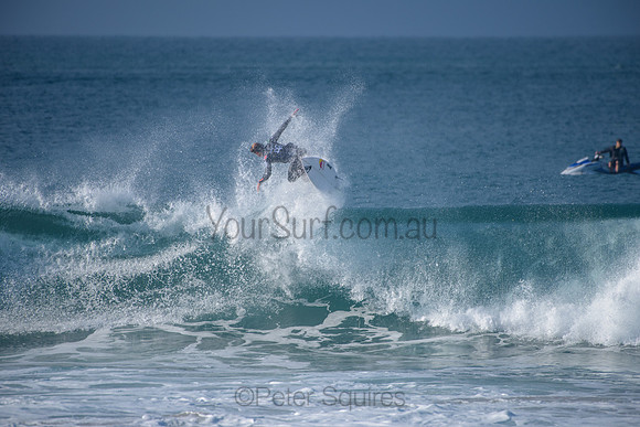 Nth_Narrabeen_210418_083129_0576