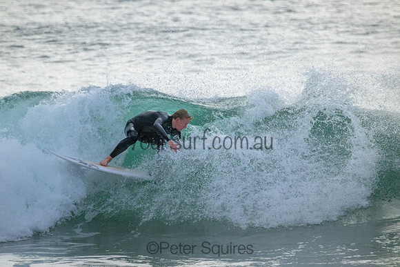 Whale_Beach_220809_081743_0057