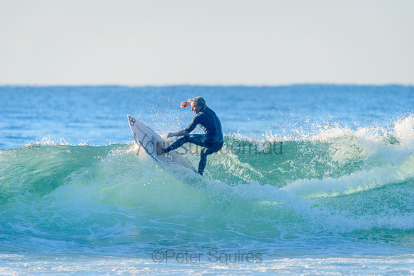 Whale_Beach_210503_072829_0016