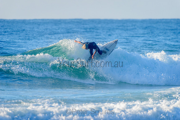 Whale_Beach_210503_073429_0055
