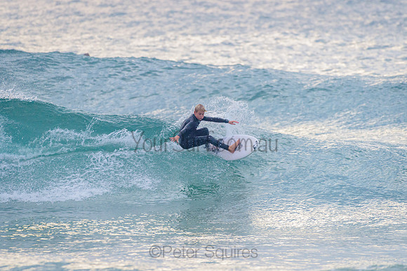 Whale_Beach_210504_072345_0012