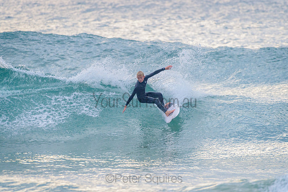 Whale_Beach_210504_072345_0013