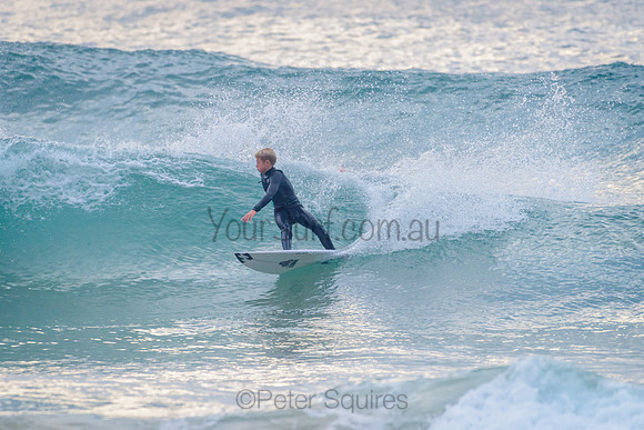 Whale_Beach_210504_072345_0015