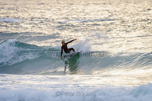 Whale_Beach_210504_072921_0045