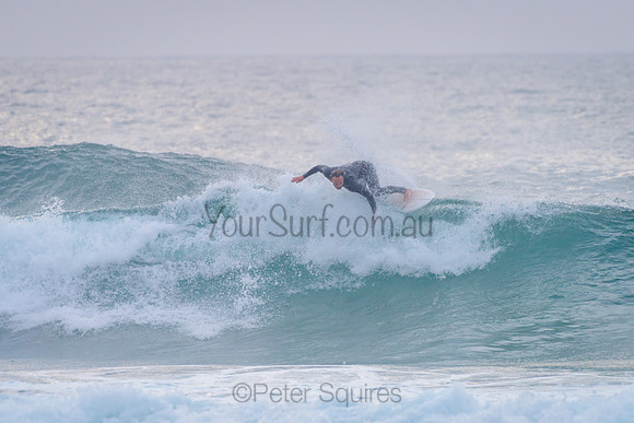 Whale_Beach_210504_073118_0074