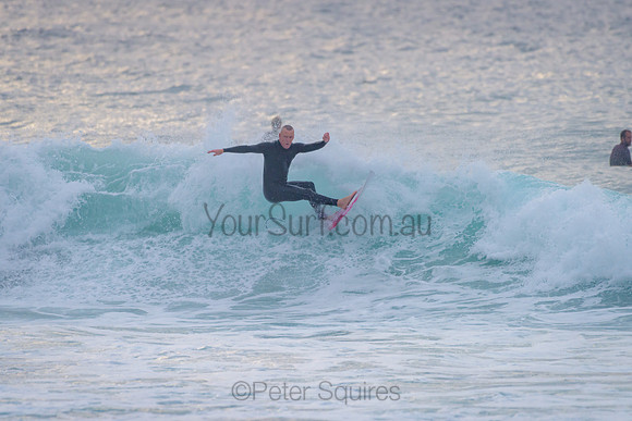 Whale_Beach_210504_073141_0078