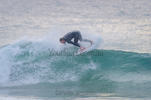 Whale_Beach_210504_073239_0093