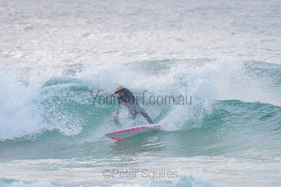 Whale_Beach_210504_073310_0099