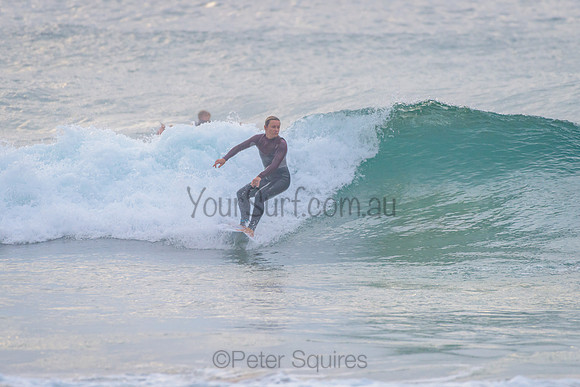 Whale_Beach_210504_073322_0102