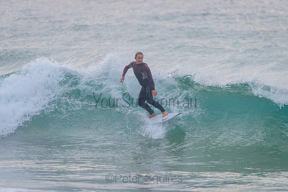 Whale_Beach_210504_073324_0103