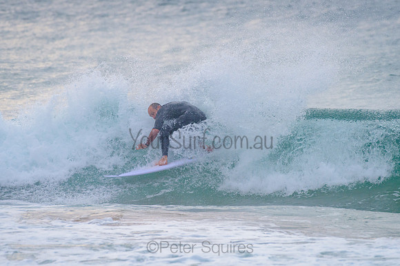 Whale_Beach_210504_073347_0110
