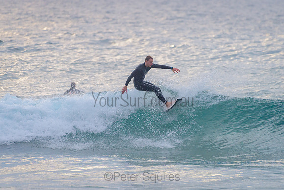 Whale_Beach_210504_073412_0111