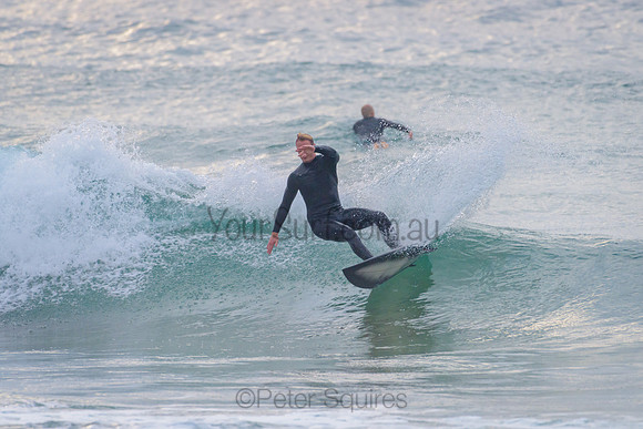 Whale_Beach_210504_073415_0113