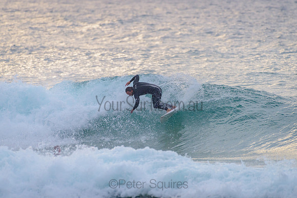 Whale_Beach_210504_073450_0118