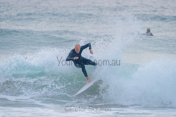 Whale_Beach_210504_073703_0129