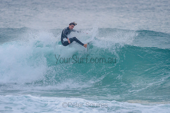 Whale_Beach_210504_073827_0132