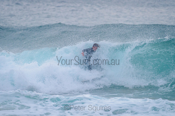 Whale_Beach_210504_073828_0135