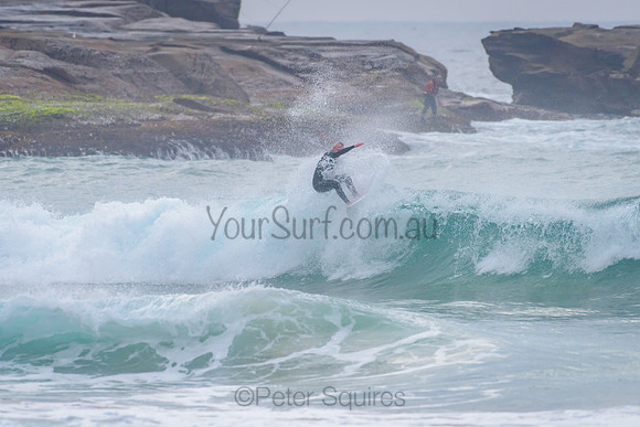 Whale_Beach_210504_074615_0169