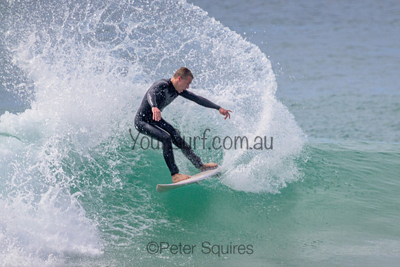 Whale_Beach_220910_095227_0126
