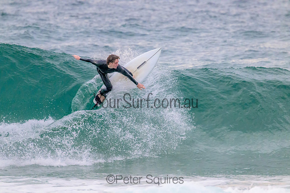 Whale_Beach_220830_071037_0029
