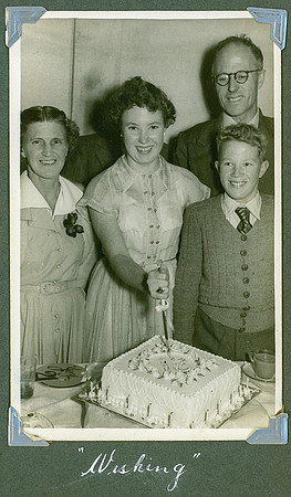 Joy_and_Geoff_old_photos-0024