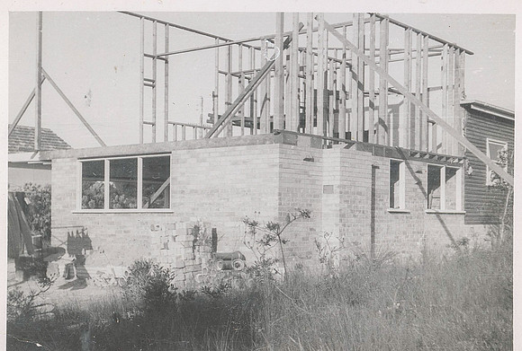 Joy_and_Geoff_old_photos-0105