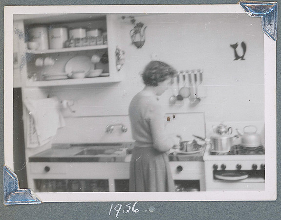 Joy_and_Geoff_old_photos-0119