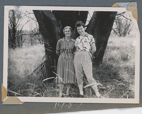 Joy_and_Geoff_old_photos-0142