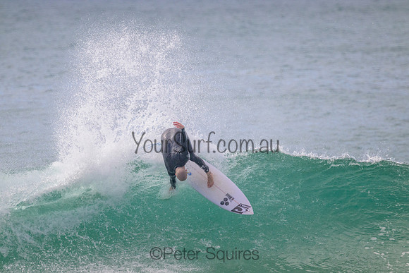 Whale_Beach_220910_095030_0122