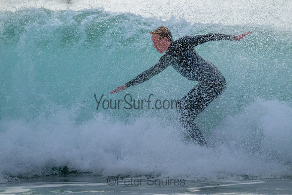 Whale_Beach_220809_081746_0076