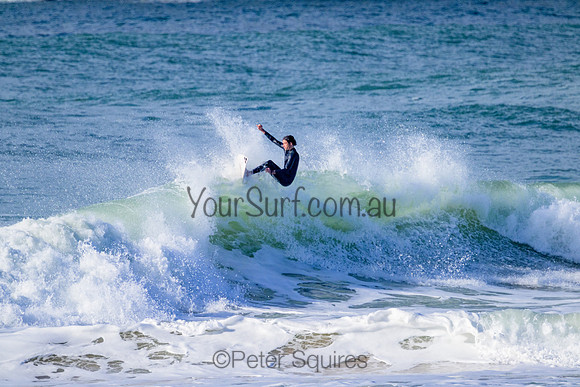 Whale_Beach_220724_093109_0183