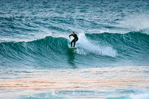 Whale_Beach_210611_065607_0019