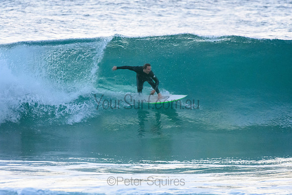 Whale_Beach_210611_070038_0023