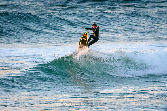 Whale_Beach_210611_070722_0034