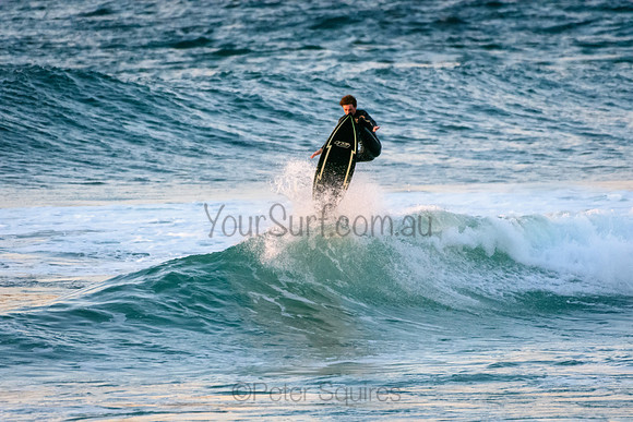 Whale_Beach_210611_070722_0035
